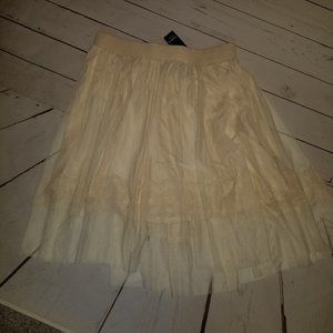 IVORY MESH LACE MIDI SKIRT